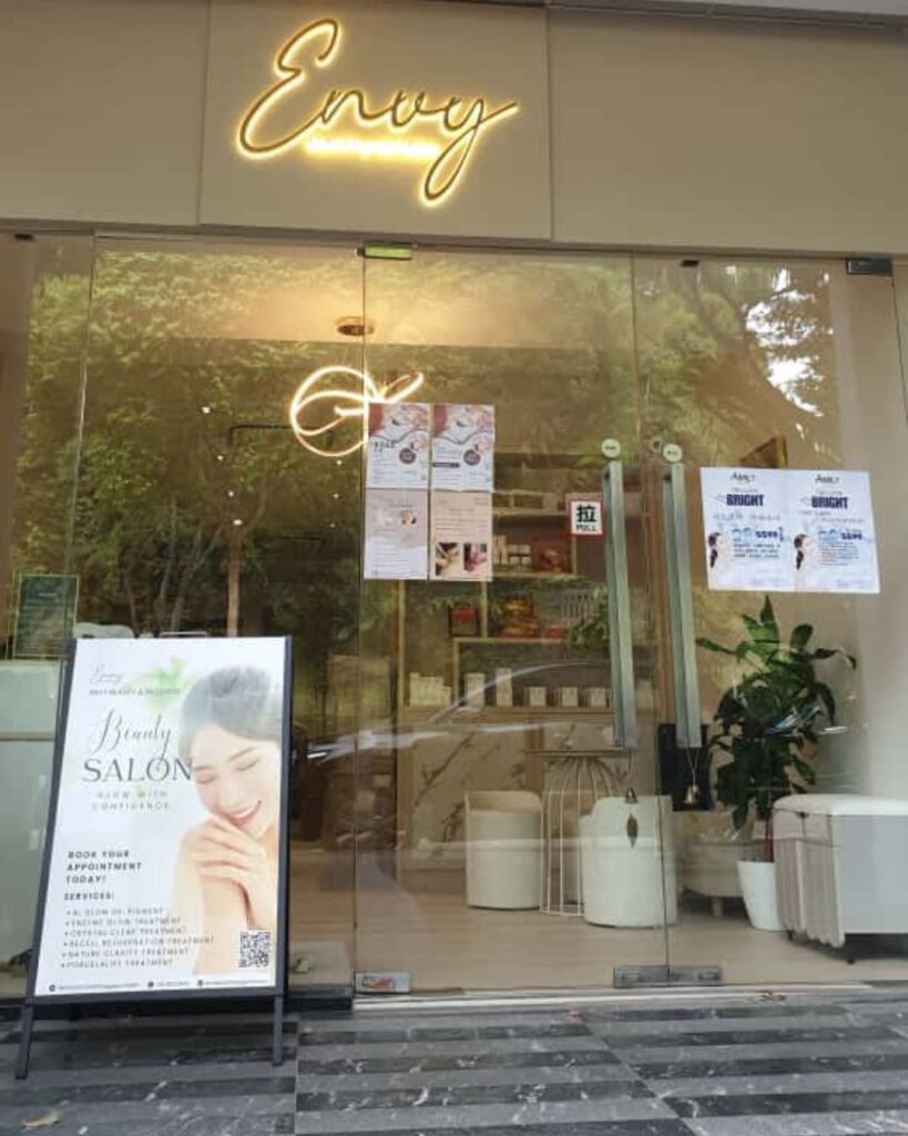 Contact Aimily Singapore 10